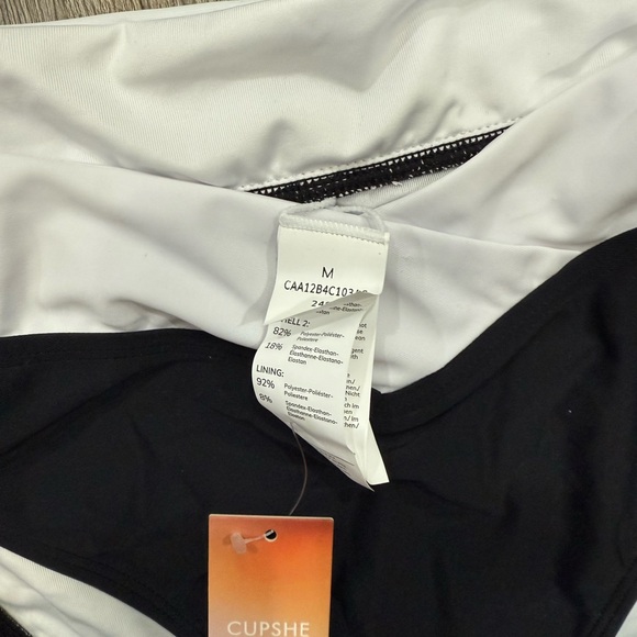 Cupshe Black and White Bikini Set - Picture 3 of 3